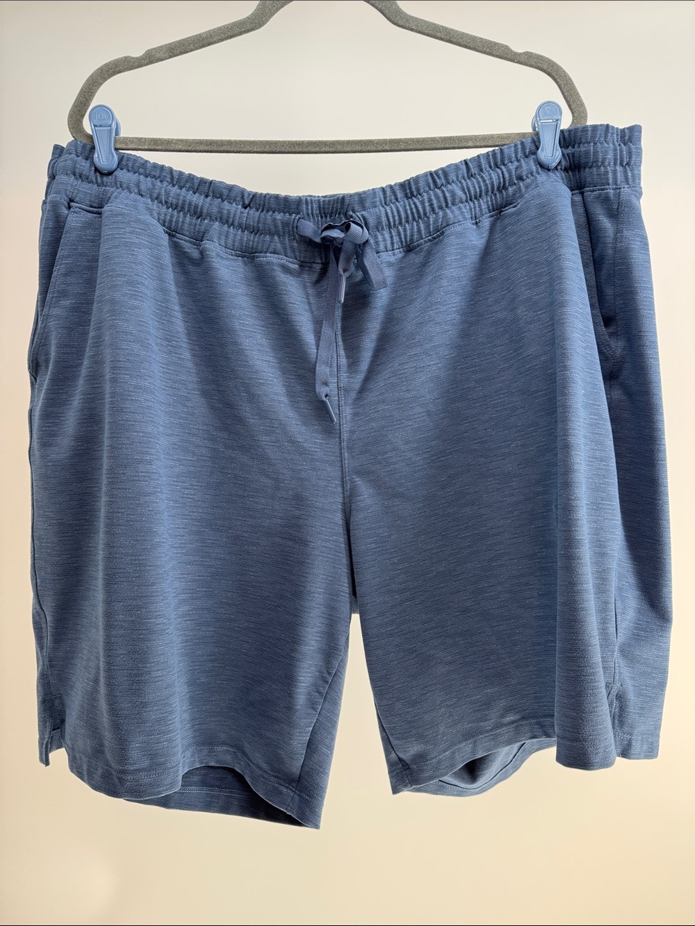 Mondetta Blue Heathered Drawstring Bermuda Shorts